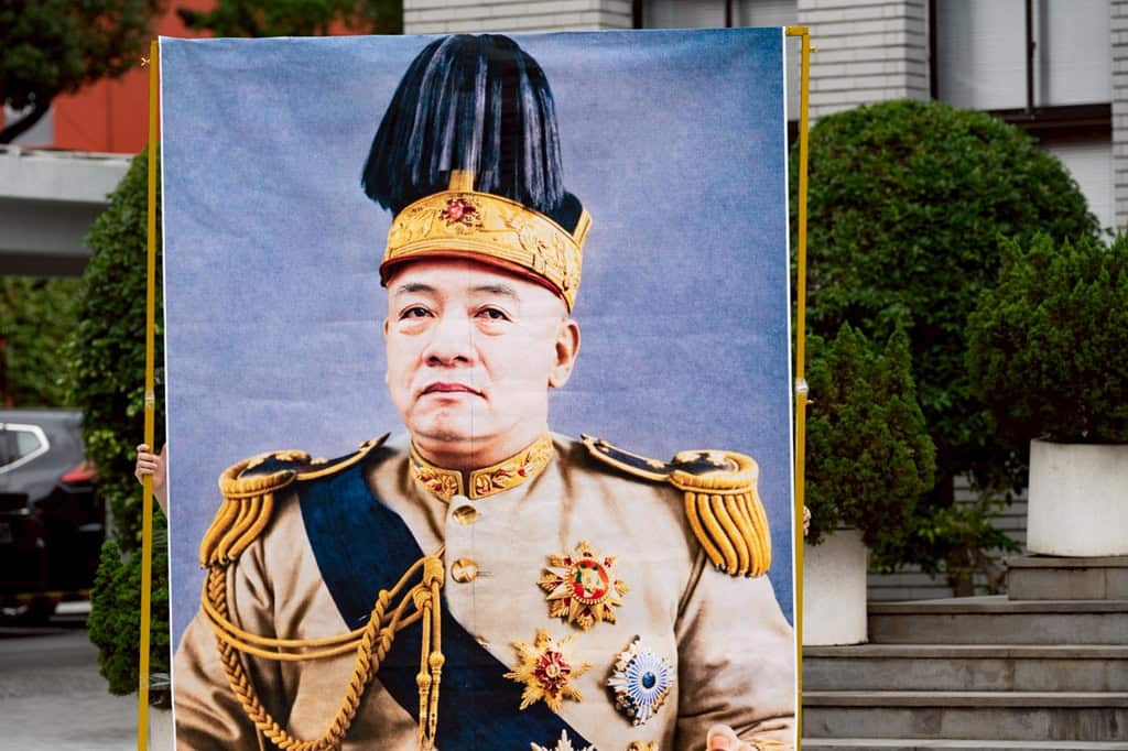 賴清德變成袁世凱大元帥